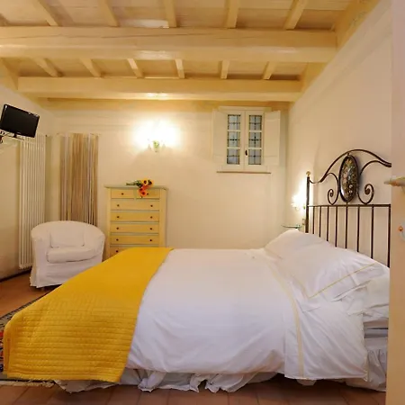 One-bedroom In I Lägenhet Scheggino