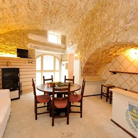One-bedroom In I Lägenhet Scheggino