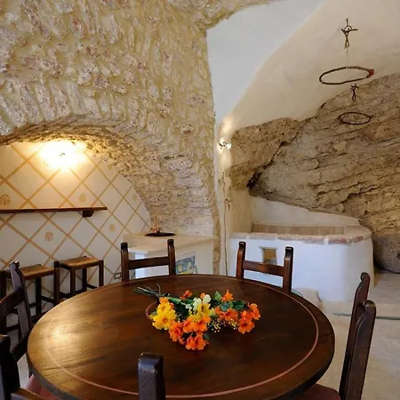 One-bedroom In I *